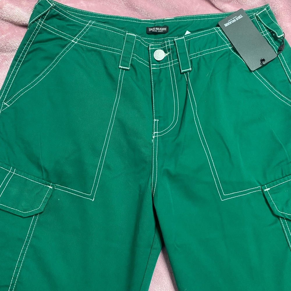 Green with white stitching brand new true religion cargo pants
